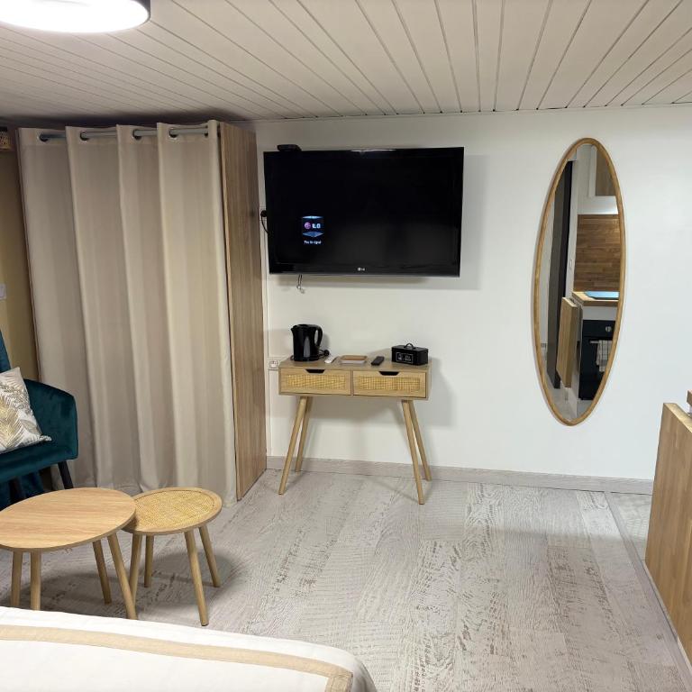 Le Ptit Saint Michel Au cœur du centre historique - Apartamento de 1 dormitorio - 7