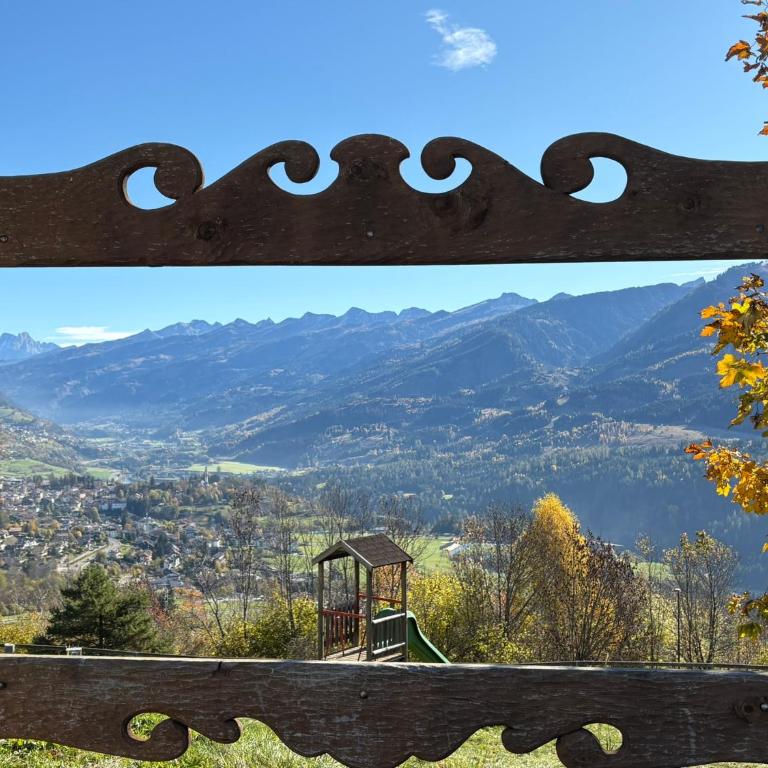 Trilocale alpino a Carano, 5 posti, vicino piste - Appartamento con 2 Camere da Letto - 58