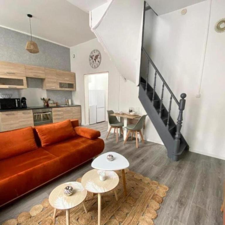 Le Dognin - centre ville - ferry - eurotunnel - Maison 1 Chambre - 8