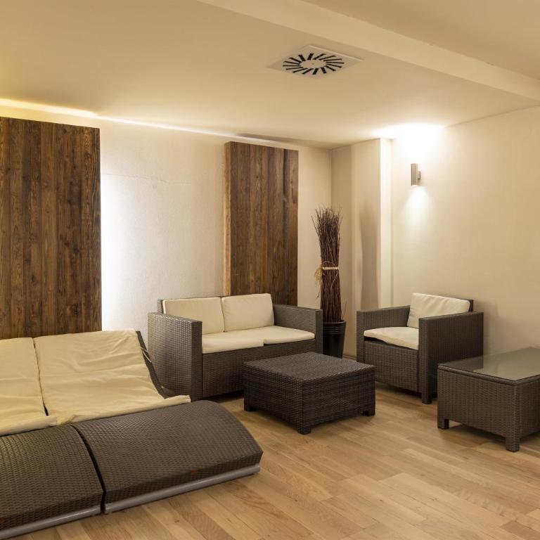 Apartment Luna by Happy Home Holiday - Apartment mit 2 Schlafzimmern und Badezimmer - 49