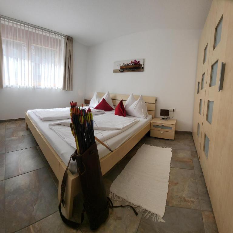 Top Appartements - One-Bedroom Apartment with Bathroom - 6