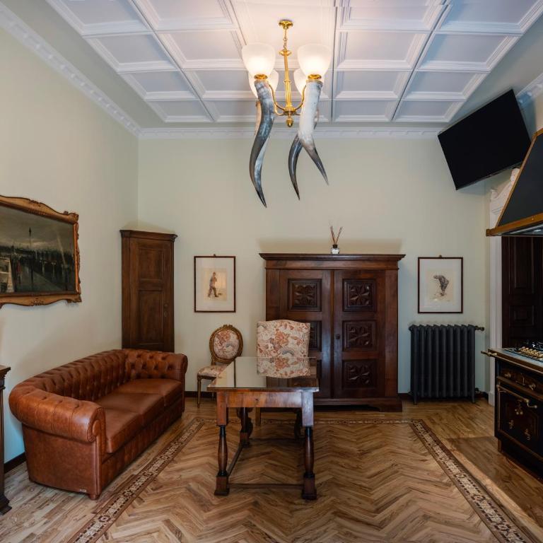 Regal House Verona REGIMENTAL - Camera Quadrupla con Bagno - 4