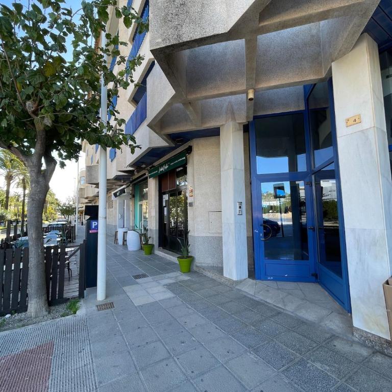 Apartment Seafront Moraira by Theka Services - Two-Bedroom Apartment - 16