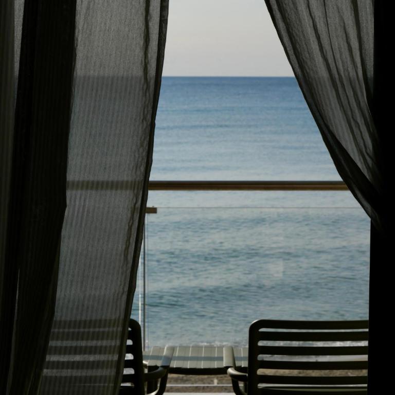 Hotel Maremola - Camera Matrimoniale Deluxe - 11