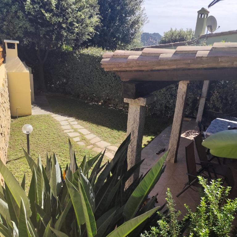 Vittorio House Villetta indipendente con giardino a Villasimius - Three-Bedroom House - 3