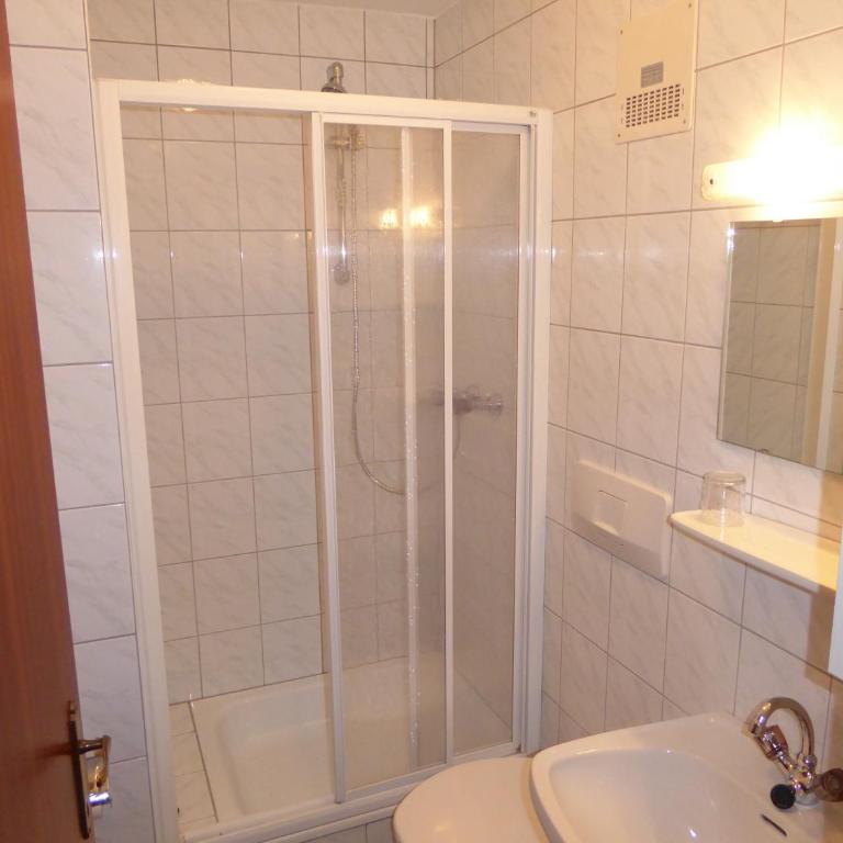 Pension Waldschenke am Wörthersee - Classic Doppelzimmer mit Balkon - 5
