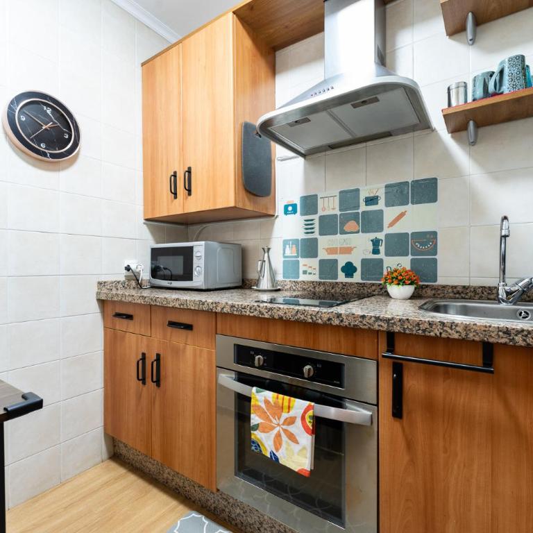 MalagaSuite El Palo Beach House - Apartamento de 2 dormitorios con terraza - 10