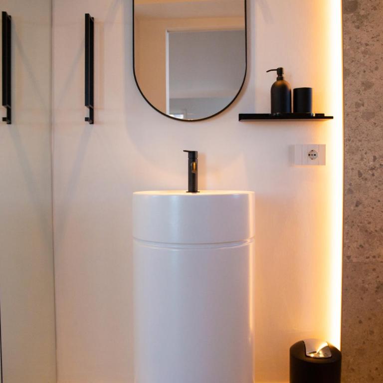 Casa Acqua e Sale - Appartamento con 2 Camere da Letto, Balcone e Vista mare - 18