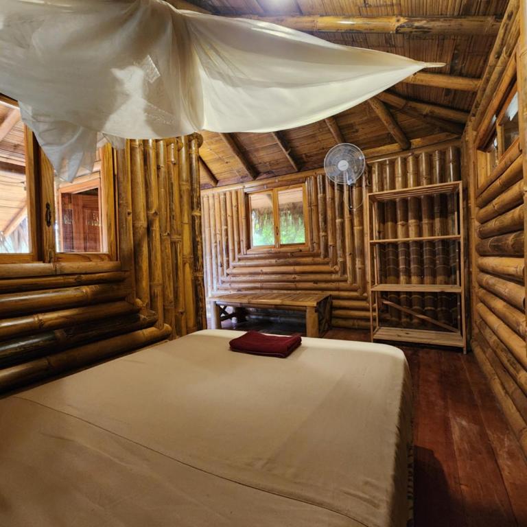 Pantaia Verde Hostel - Double Room with Private External Bathroom - 1