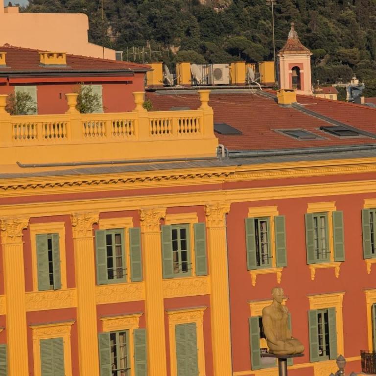 Stunning Duplex place Masséna 2 mins walk from beaches - Appartement 1 Chambre - 10