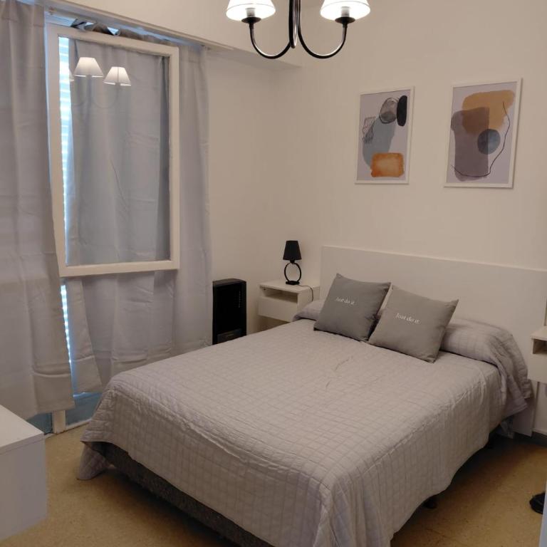 Departamento 2 ambientes en el centro, cerca de playas y casino - One-Bedroom Apartment - 10