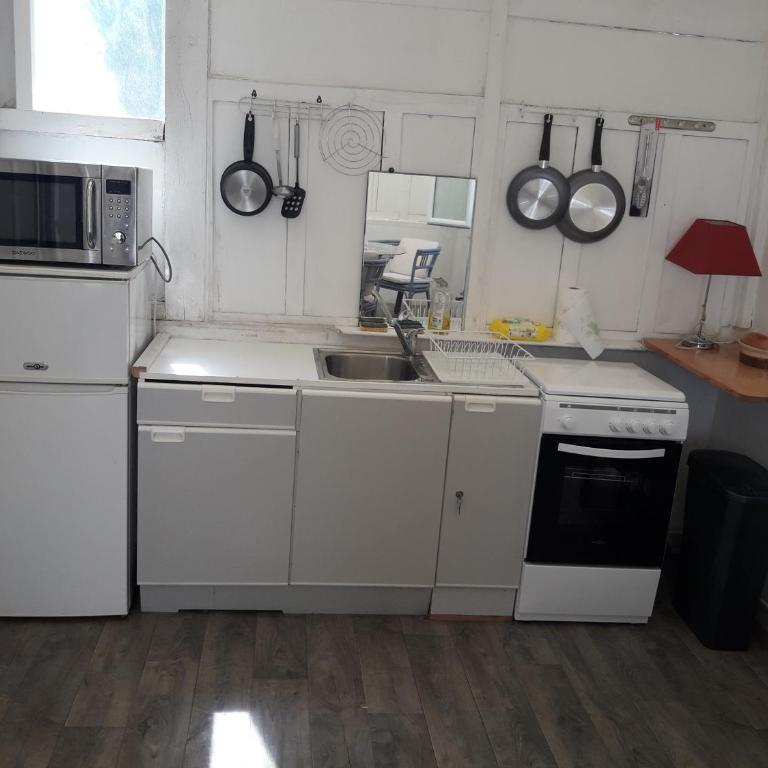 mini maison mini budget - Casa con 1 Camera da Letto - 9