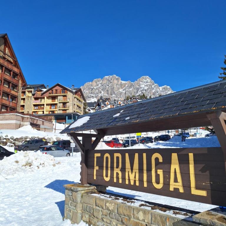 Montesqui Formigal, exclusivo ático con vistas a pistas, guardaesquis y garaje - Appartamento con 3 Camere da Letto - 28