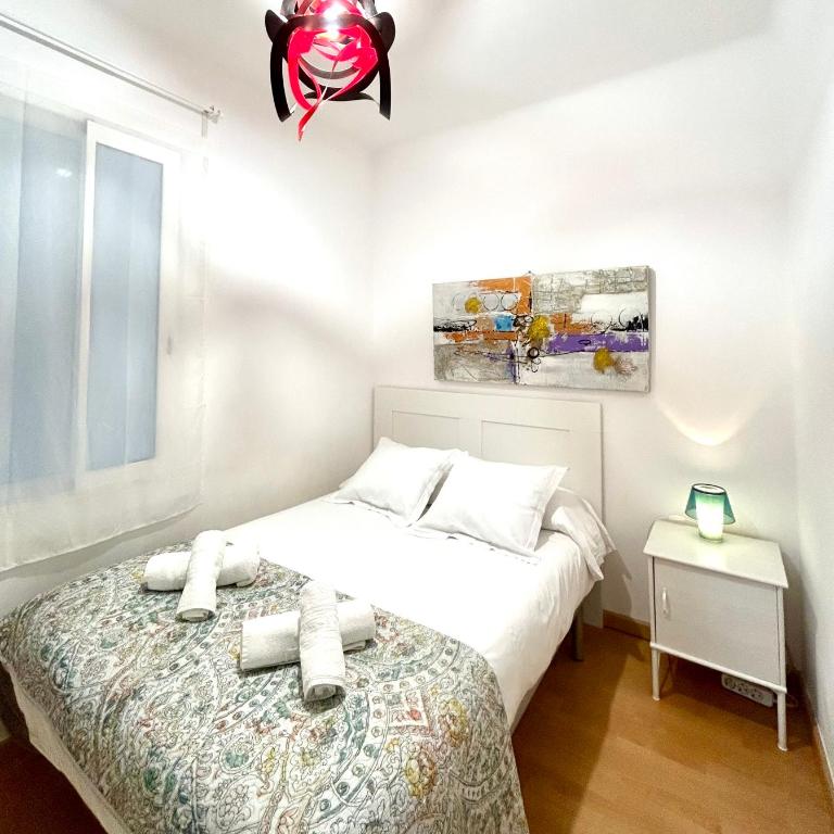 Apartment carrer d'Olesa - Three-Bedroom Apartment - 20
