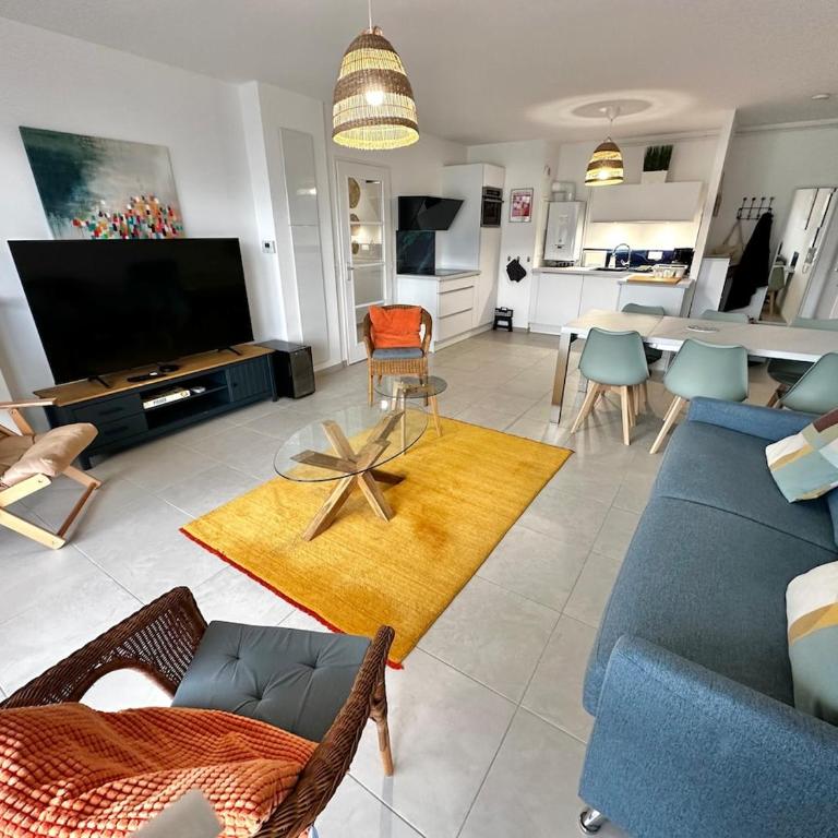 Alizé - Appartement 6 personnes avec parking à 2 pas de la plage - Apartamento de 2 dormitorios con balcón y terraza - 1