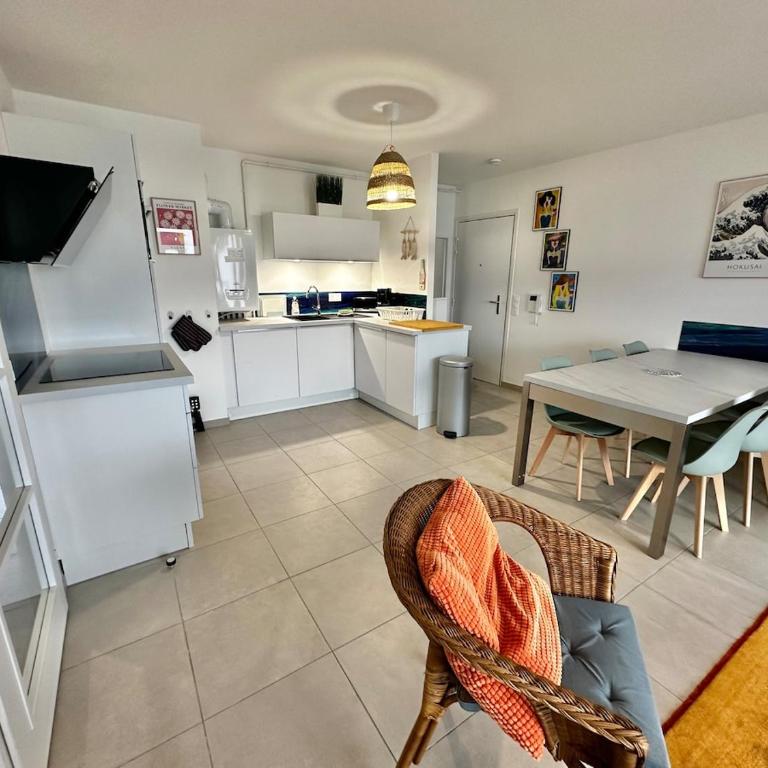Alizé - Appartement 6 personnes avec parking à 2 pas de la plage - Apartamento de 2 dormitorios con balcón y terraza - 9