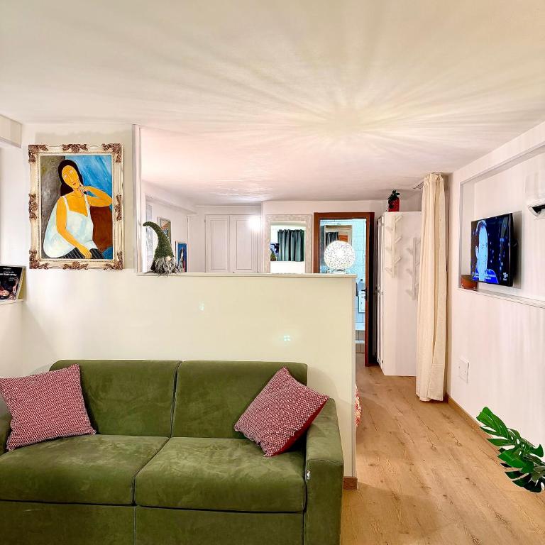Empathy Suite - One-Bedroom House - 3