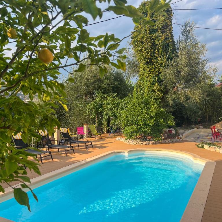 Maison LeFleur - Villa avec piscine sur les hauteurs de Nice - Maison de Vacances - 42