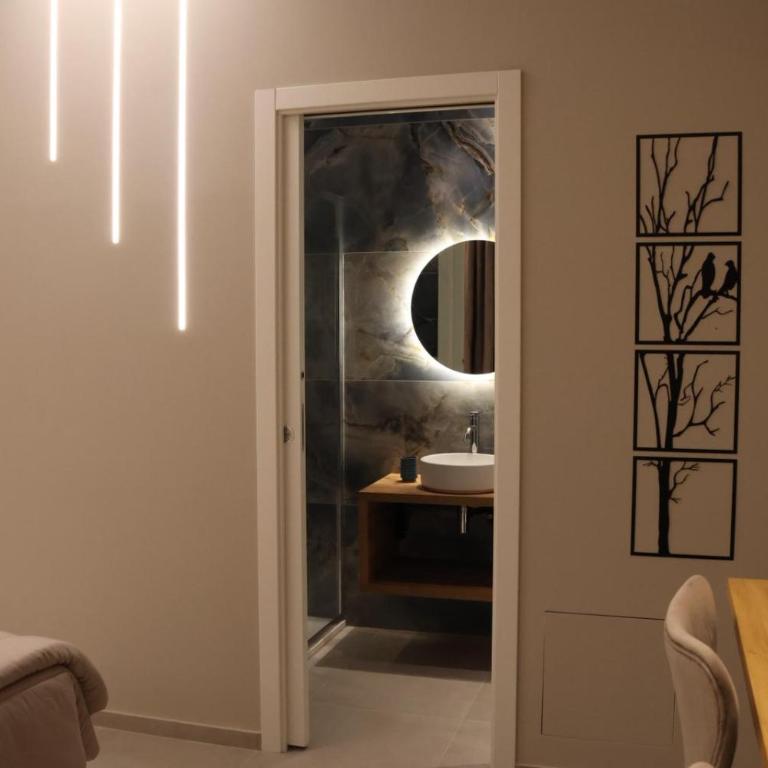 Suites 4 you - Standard Double Room - 6