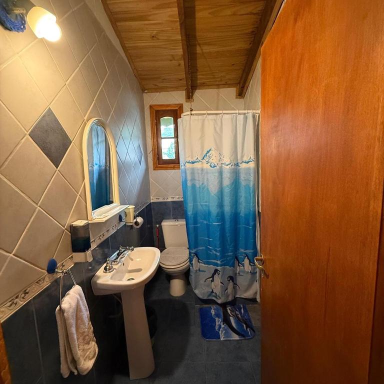 B&B Nahuel en Ushuaia - Habitación Familiar con baño - 4