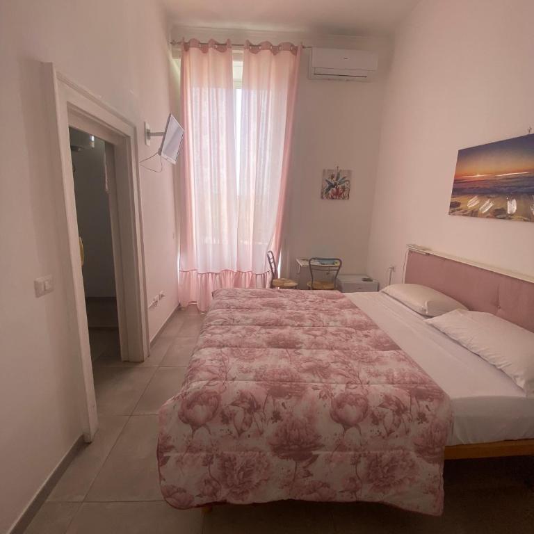 Campo di Marte - Camera Matrimoniale/Doppia con Letti Singoli con Bagno Privato - 3