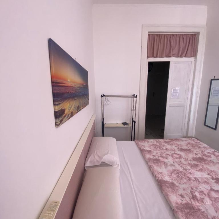 Campo di Marte - Camera Matrimoniale/Doppia con Letti Singoli con Bagno Privato - 11