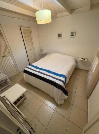 Apartamento dos plantas North village - Three-Bedroom Apartment - 14