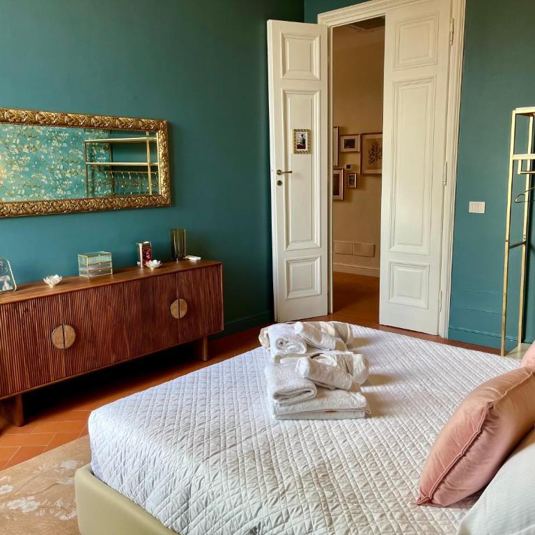 Luxury apartment with large terrace and jacuzzi next to famous historic walls of Lucca - Appartamento con 3 Camere da Letto - 15
