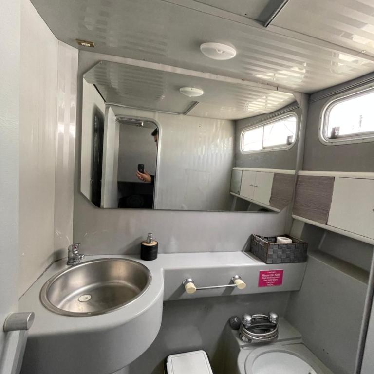 Confortable Yatch - Mobile Home - 3