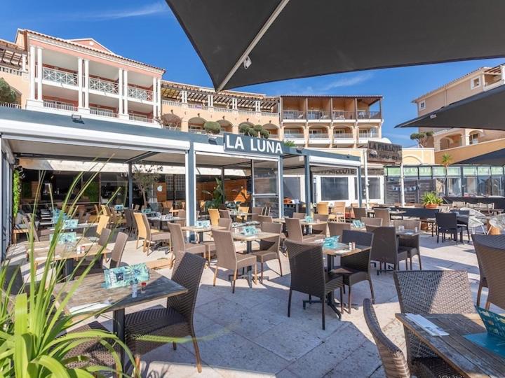 CAP ESTÉREL Famille - Multisports- Appartement 4 personnes en Rez de Jardin - vue Mer -Terrasse -Parking - - Appartement 1 Chambre - 48