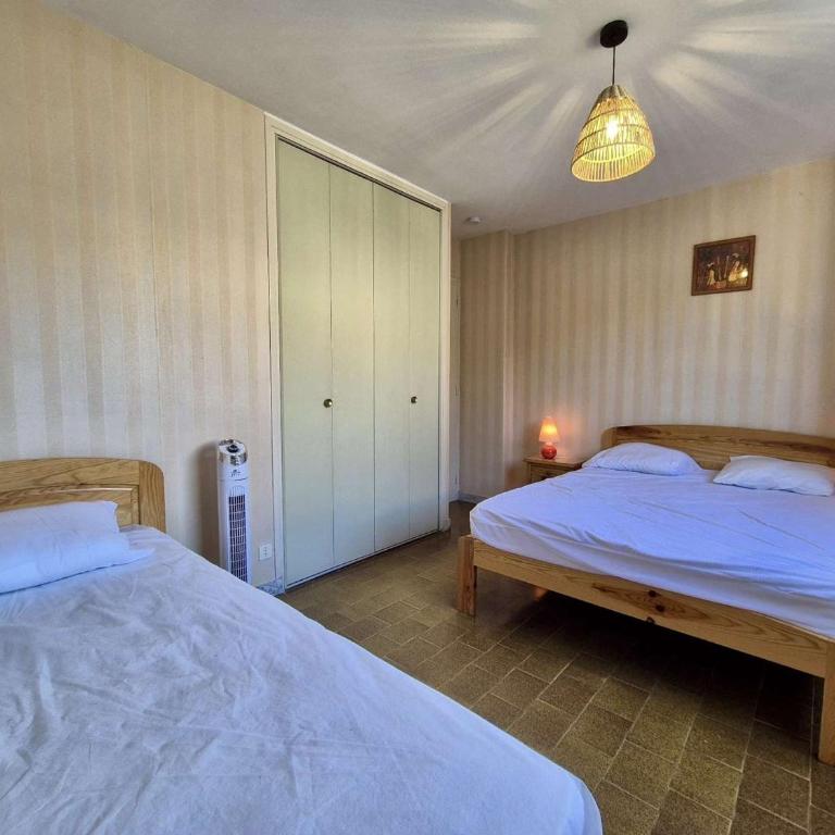 Appartement Familial 3 Pièces, Terrasse et Parking, Proche Plage et Commerces - Cavalaire - FR-1-226B-193 - Appartement - 12