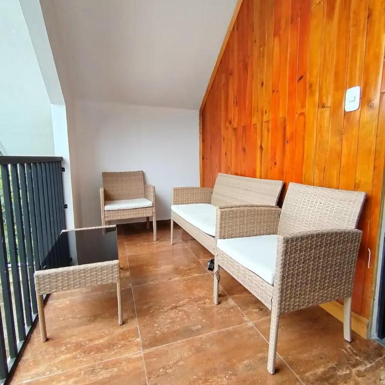 La Casa de ANNI - Two-Bedroom Apartment - 21