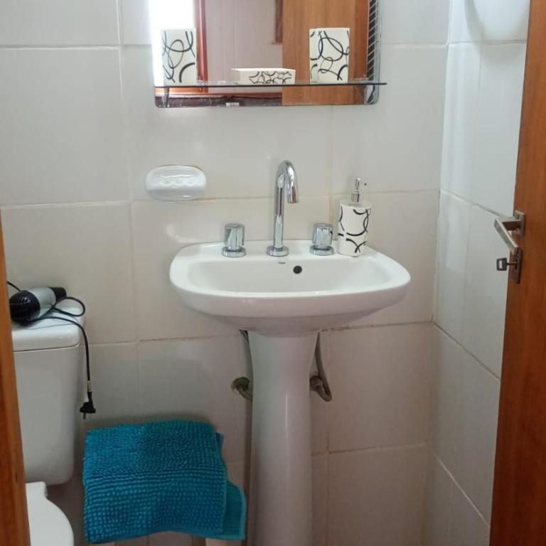 Cabaña zona residencial - CEPARD- Aeropuerto - One-Bedroom House - 10