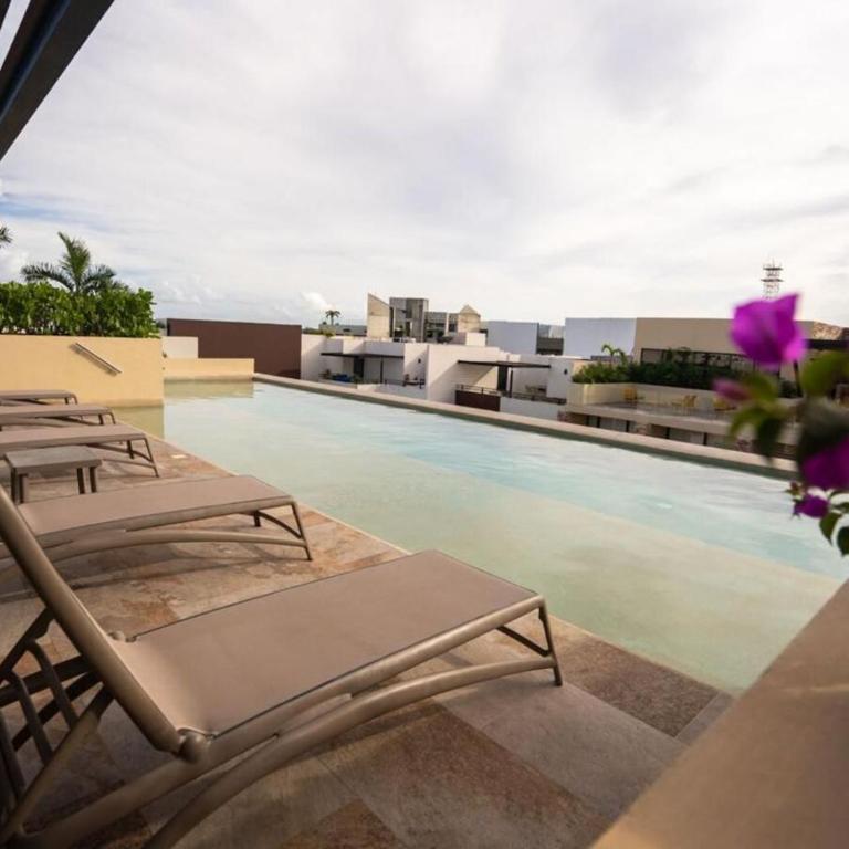 Sunlit Studio 4 Blks from 5th Ave with Pools & Gym - Studio - 23
