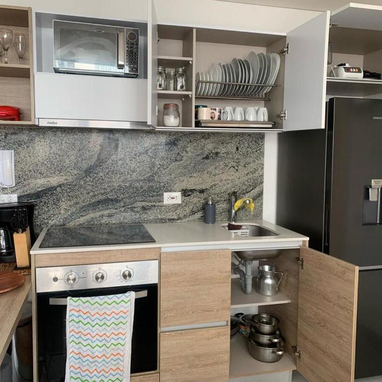 Modern Private Suite with Parking in Chapinero - Apartamento de 1 dormitorio - 4