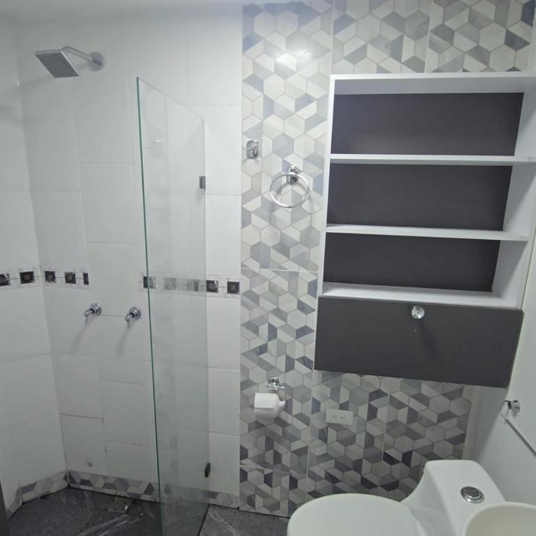 Hotel Suites de luxury Calasanz Medellín - Deluxe Queen Room - 28