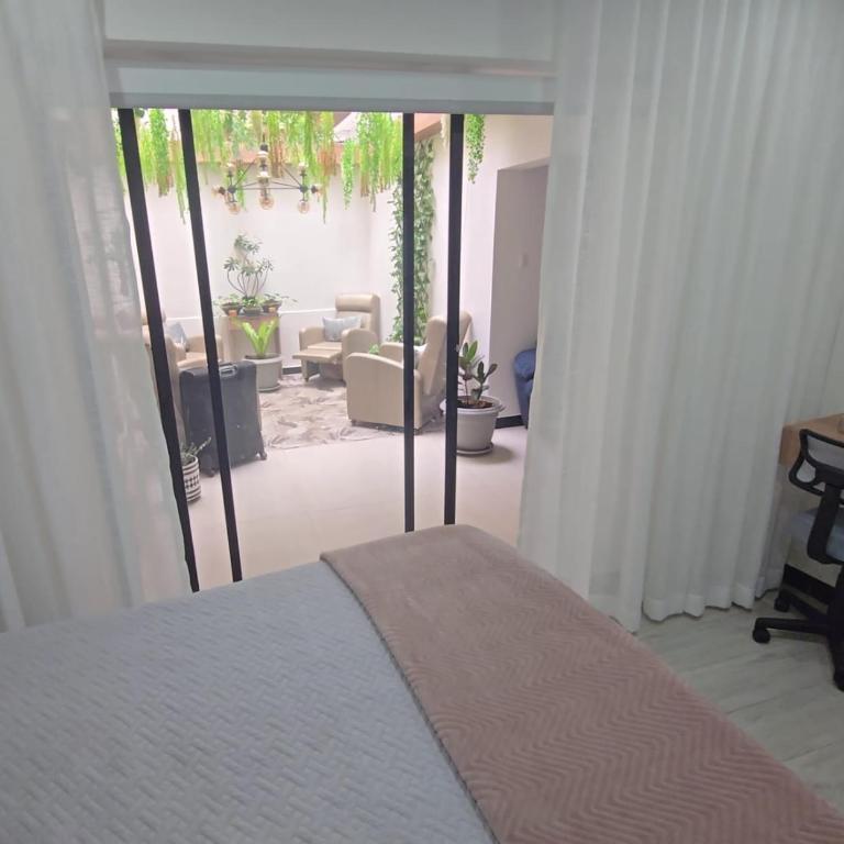 Hotel Suites de luxury Calasanz Medellín - Deluxe Queen Room - 29