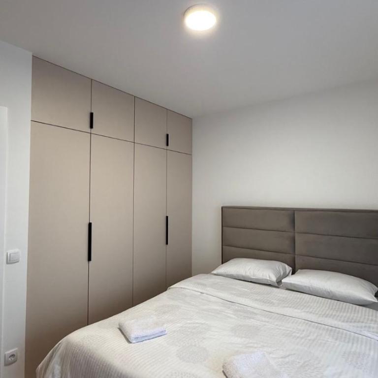 Stela Stan Na Dan Banja Luka - Apartman sa 1 Spavaćom Sobom - 3