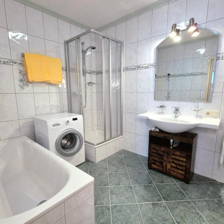 Haus Berghof Bad Gastein - Apartment mit 2 Schlafzimmern mit Balkon und Terrasse - 20