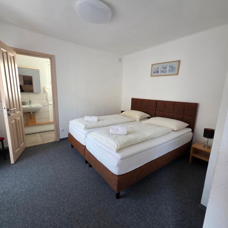 Haus Piller - Apartment mit 2 Schlafzimmern und Terrasse - 1