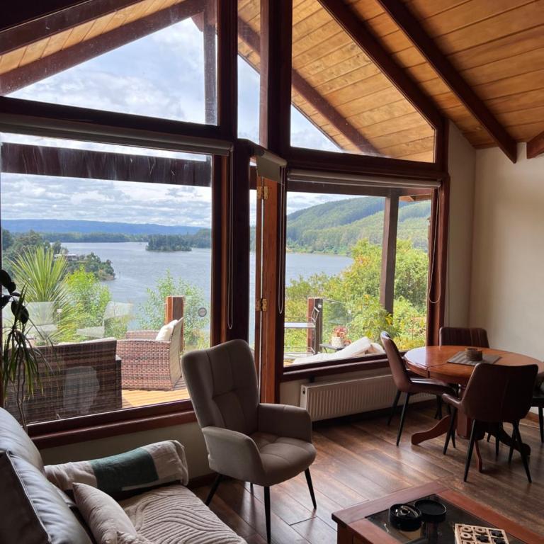 Casa Rio Valdivia - Three-Bedroom Townhouse - 11