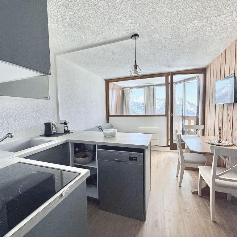 Studio le refuge du chamois - Studio - Vue sur Montagne - 9