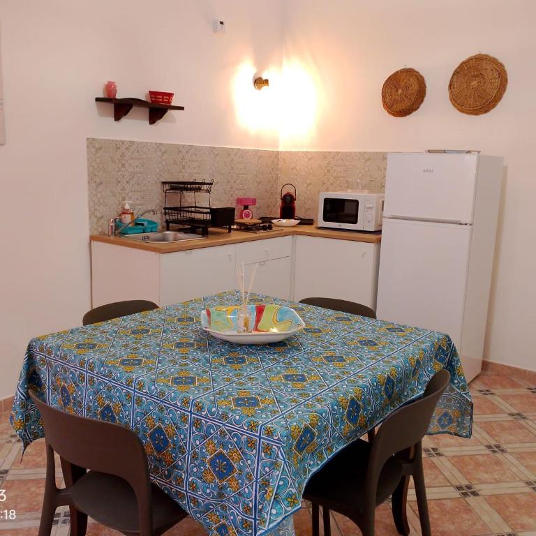 Casa Claudia - Appartamento con 1 Camera da Letto e Vista Giardino - 10
