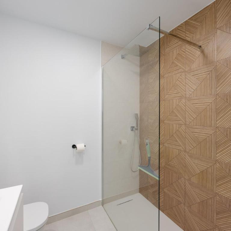Marina Garden - Beautiful apartment with Private Jacuzzi - Apartamento Deluxe de 2 dormitorios con vistas al jardín - 35