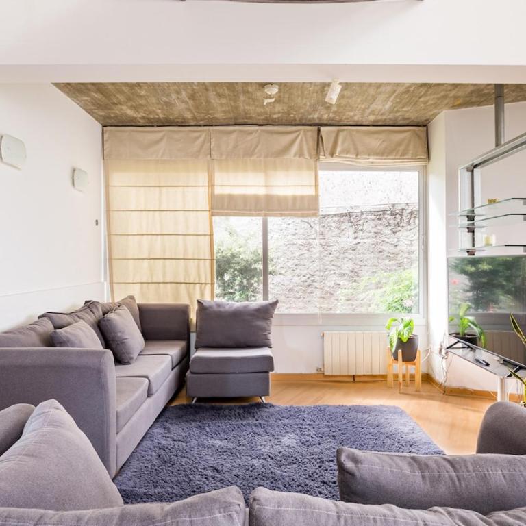 Casa moderna en ciudad de Mendoza - Three-Bedroom House - 3