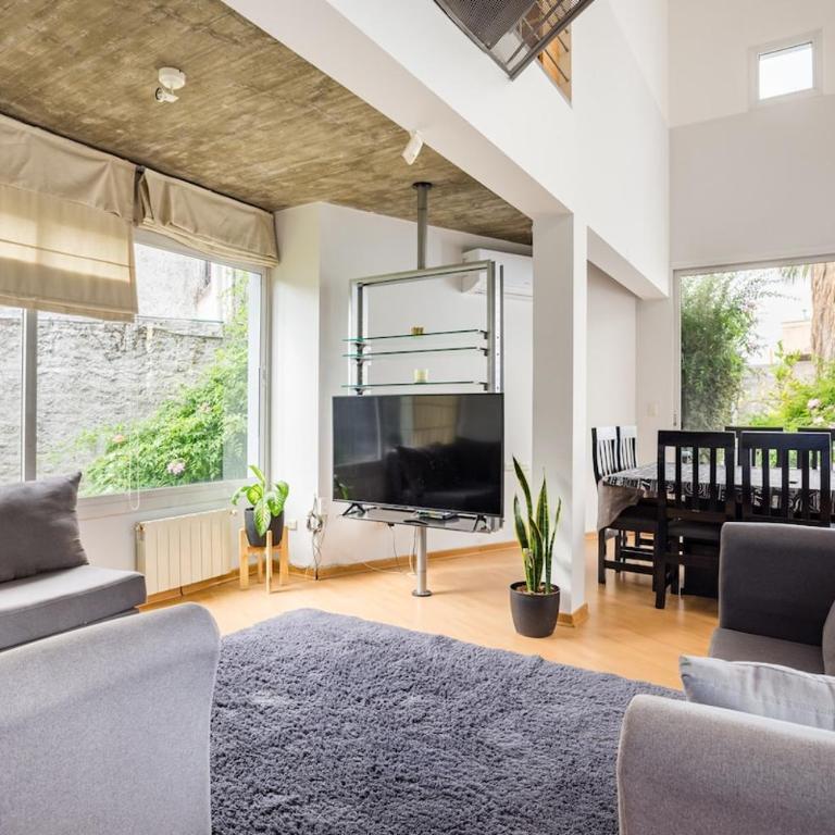 Casa moderna en ciudad de Mendoza - Three-Bedroom House - 8
