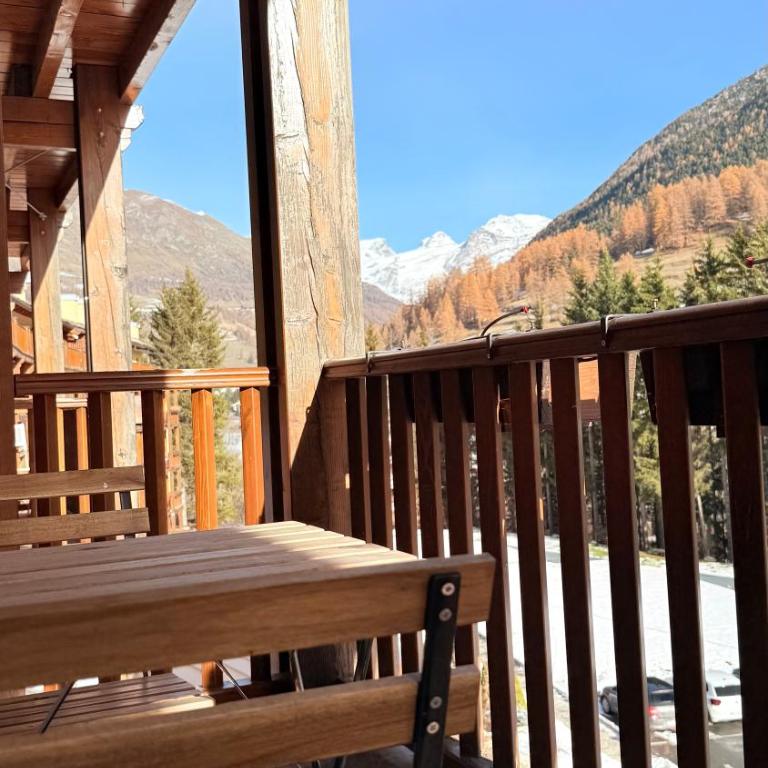 Maison Poluc - Chiaro di Luna - Appartamento con Vista Montagna - 48