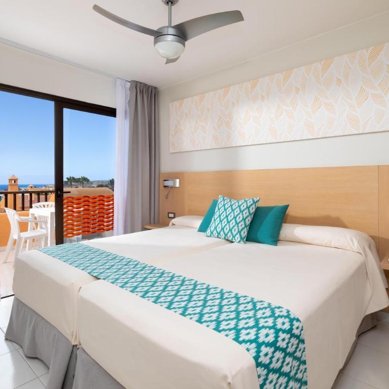 Tagoro Family & Fun Costa Adeje - Habitación Doble Deluxe Superior (2 adultos) - 1
