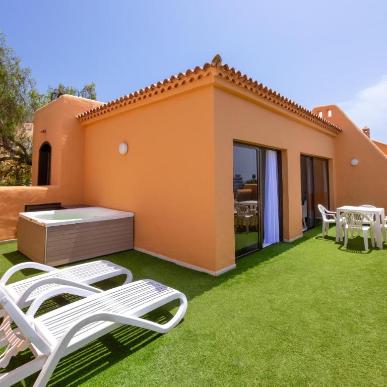 Tagoro Family & Fun Costa Adeje - Habitación Doble Premium Deluxe Superior (2 adultos) - 4