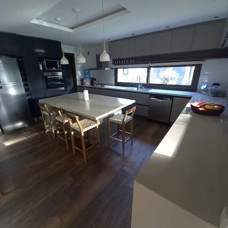 Alojamiento de vacaciones - Three-Bedroom House - 7